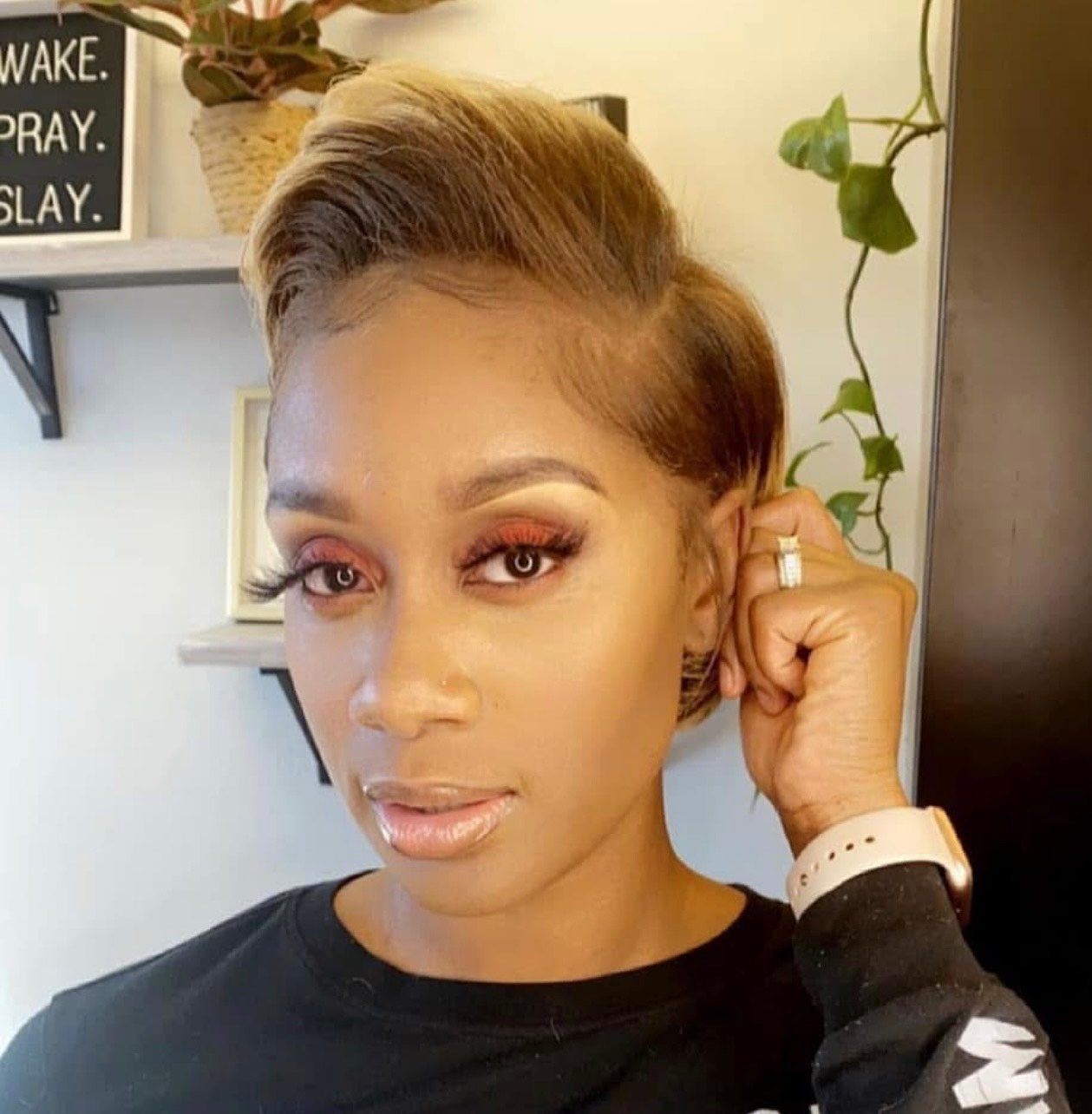 Polished short hairstyle by Stacie Ramirez