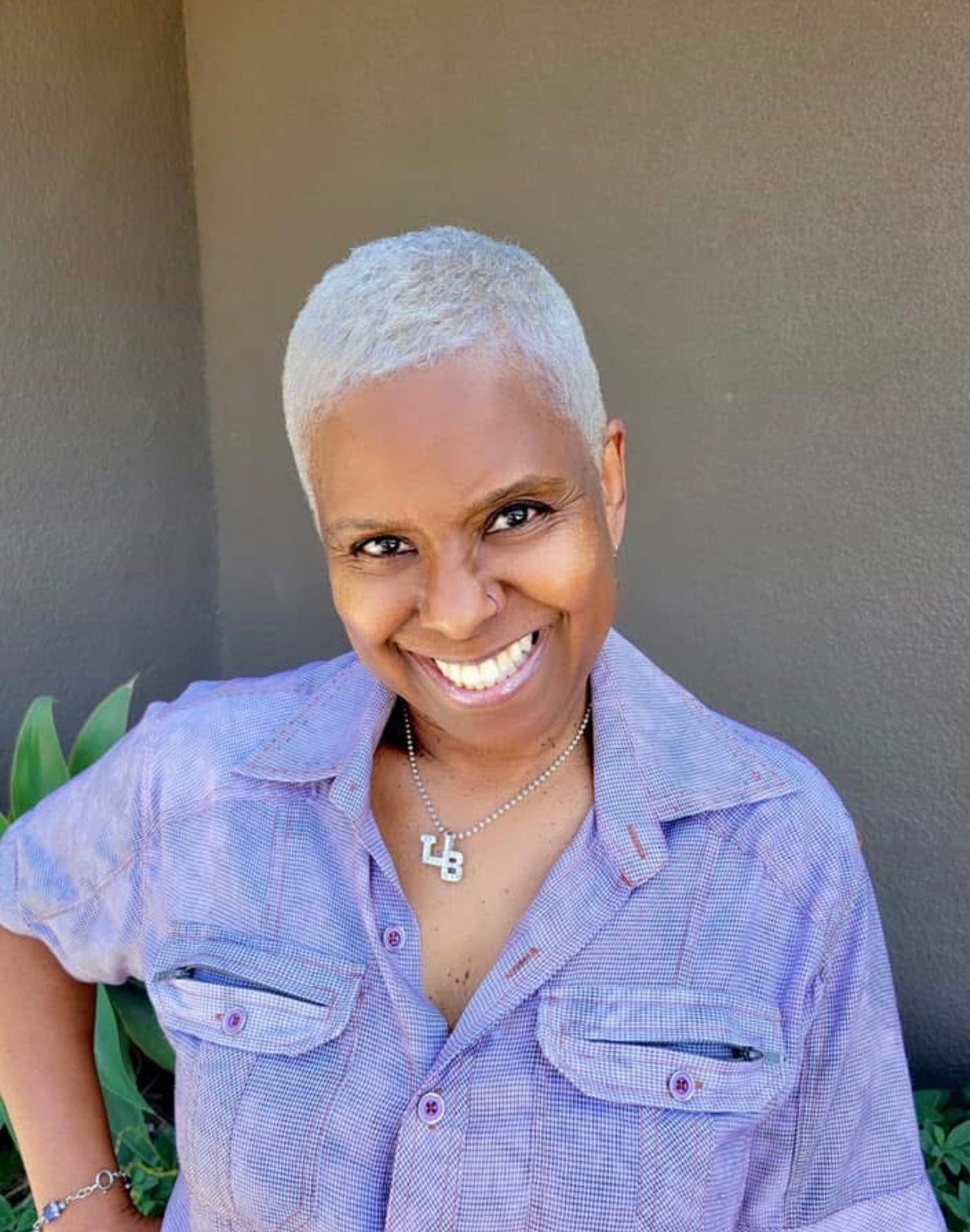 Platinum short hairstyle by Stacie Ramirez